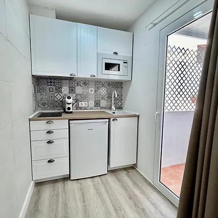 Nicole Gam Apartment Alicante